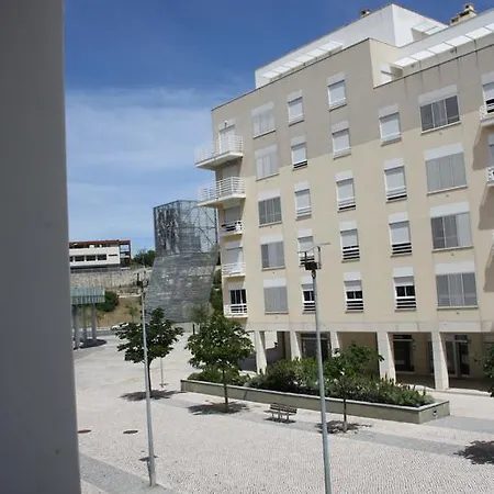 Apartamento Apartamento Parque Das Nacoes 1c *