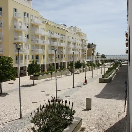 Daire Apartamento Parque Das Nacoes 1c Lisboa