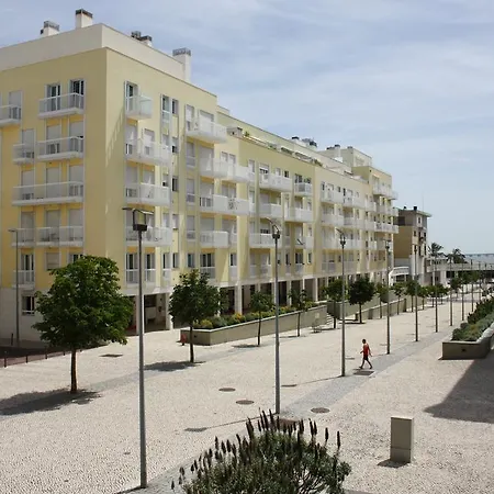 Daire Apartamento Parque Das Nacoes 1c Lisboa